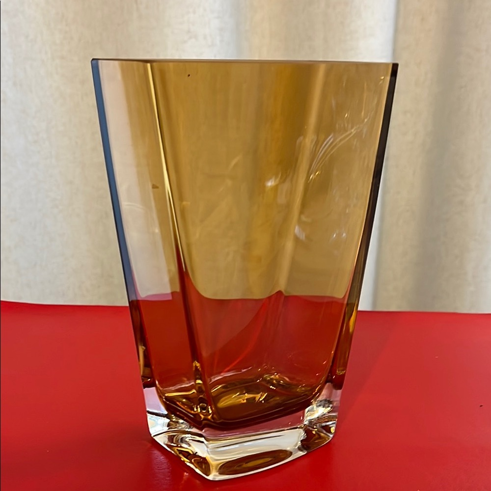 Glass vase, Purje. (sail) Design: Taru Syrjänen, Iittala. Year:1988-97
